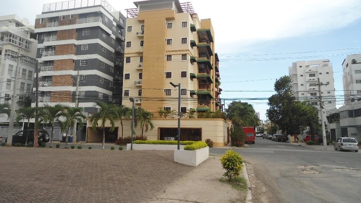 apartamentos - 📍 DIOS – Alquilo Apartamento Amueblado  🏢 Ubicación exclusiva: torre El Vergel 10