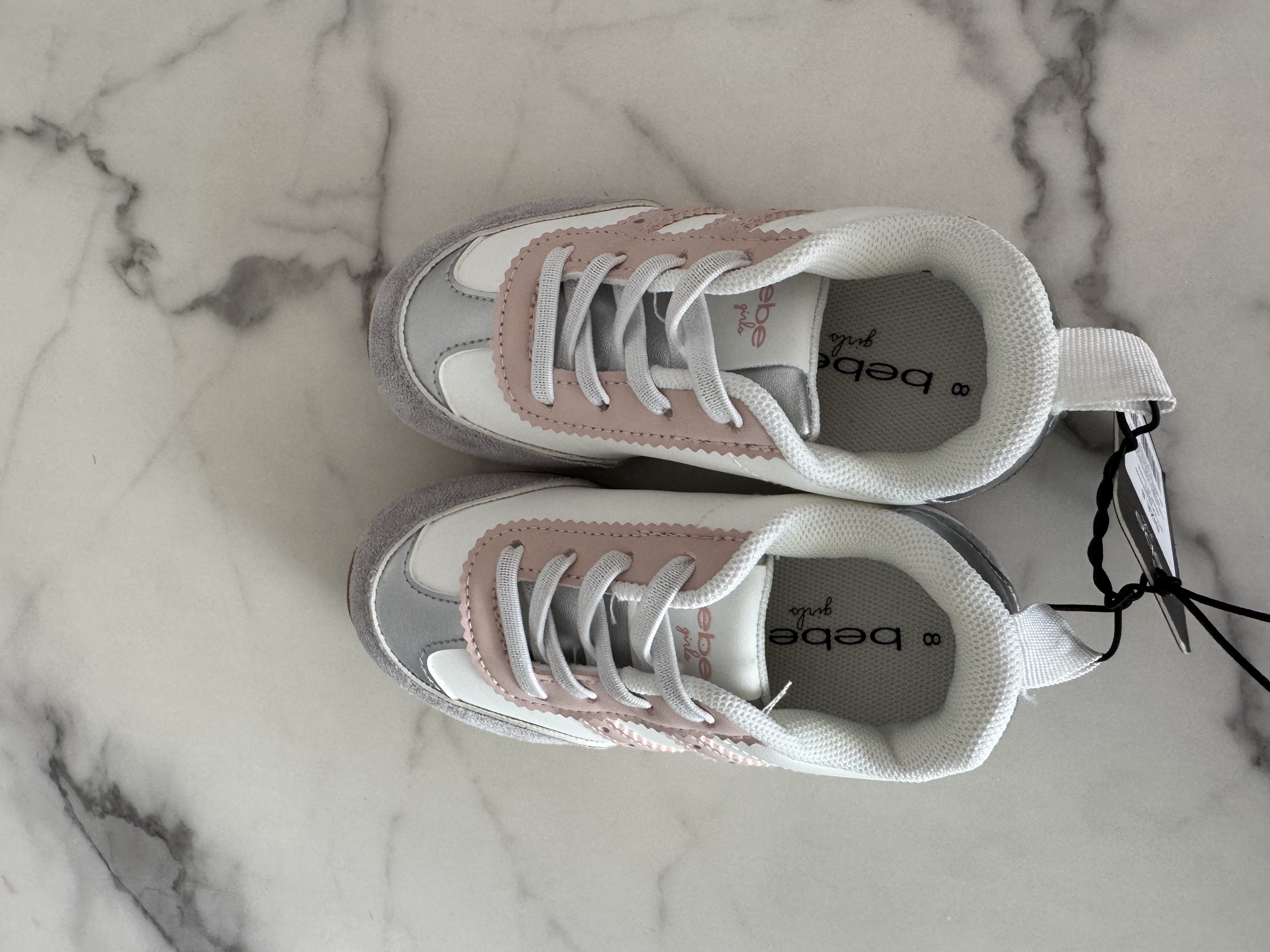 ropa y zapatos - 👟 Zapatos Deportivos para Niña – Talla 8 USA 2