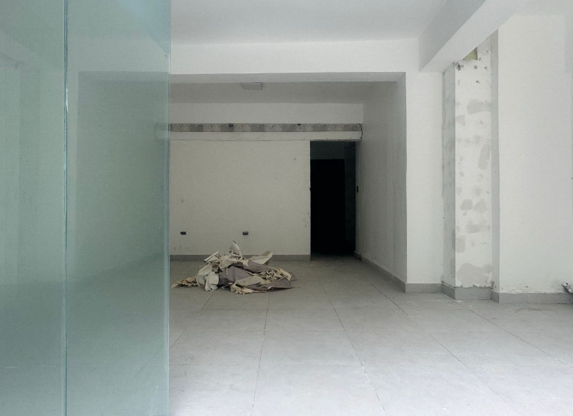 oficinas y locales comerciales - se alquila  2
