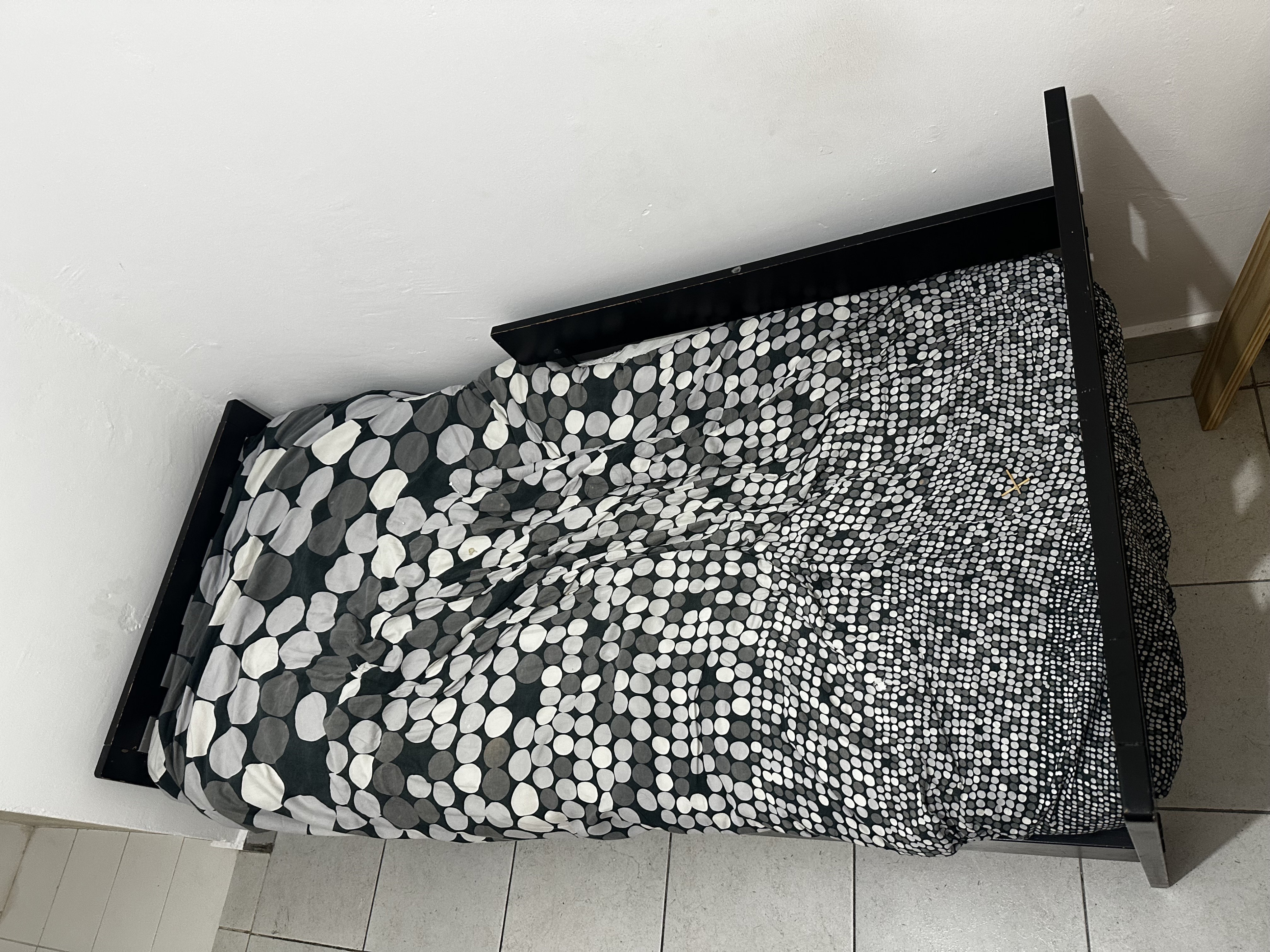 muebles y colchones - cama infantil / de servicio 2