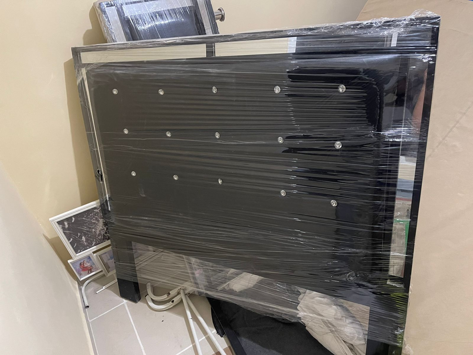 muebles y colchones - BASE de cama de 60  0