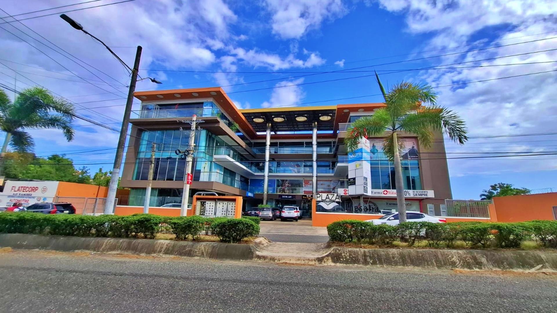 oficinas y locales comerciales - PLAZA THESALIA – COMMERCIAL UNITS IN ARROYO HONDO II 1