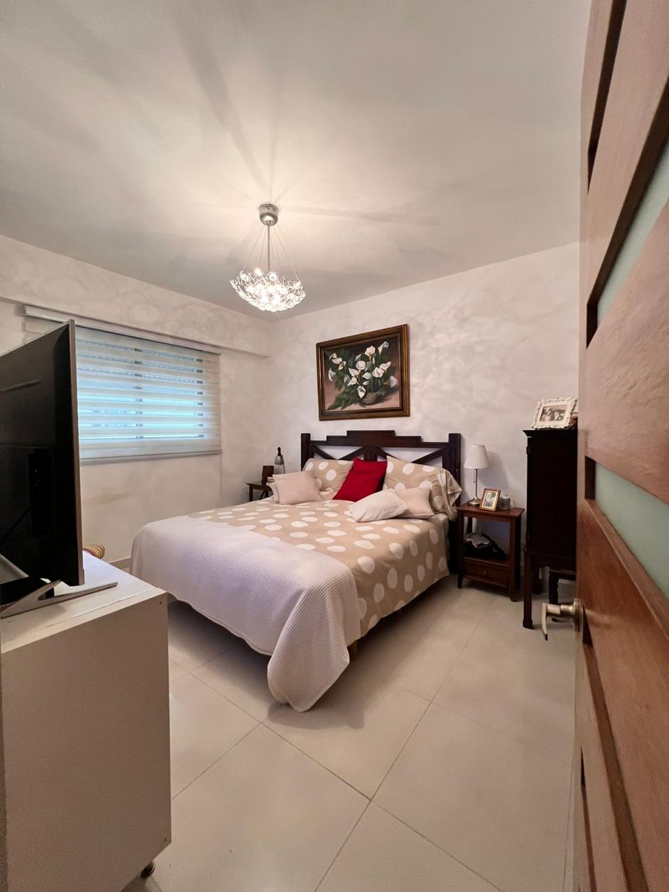 apartamentos - El millón A pocos metros de Pala Pizza, BANRESERVA 5