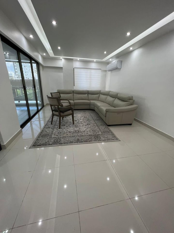 apartamentos - Apartamento en alquiler , Evaristo Morales  5