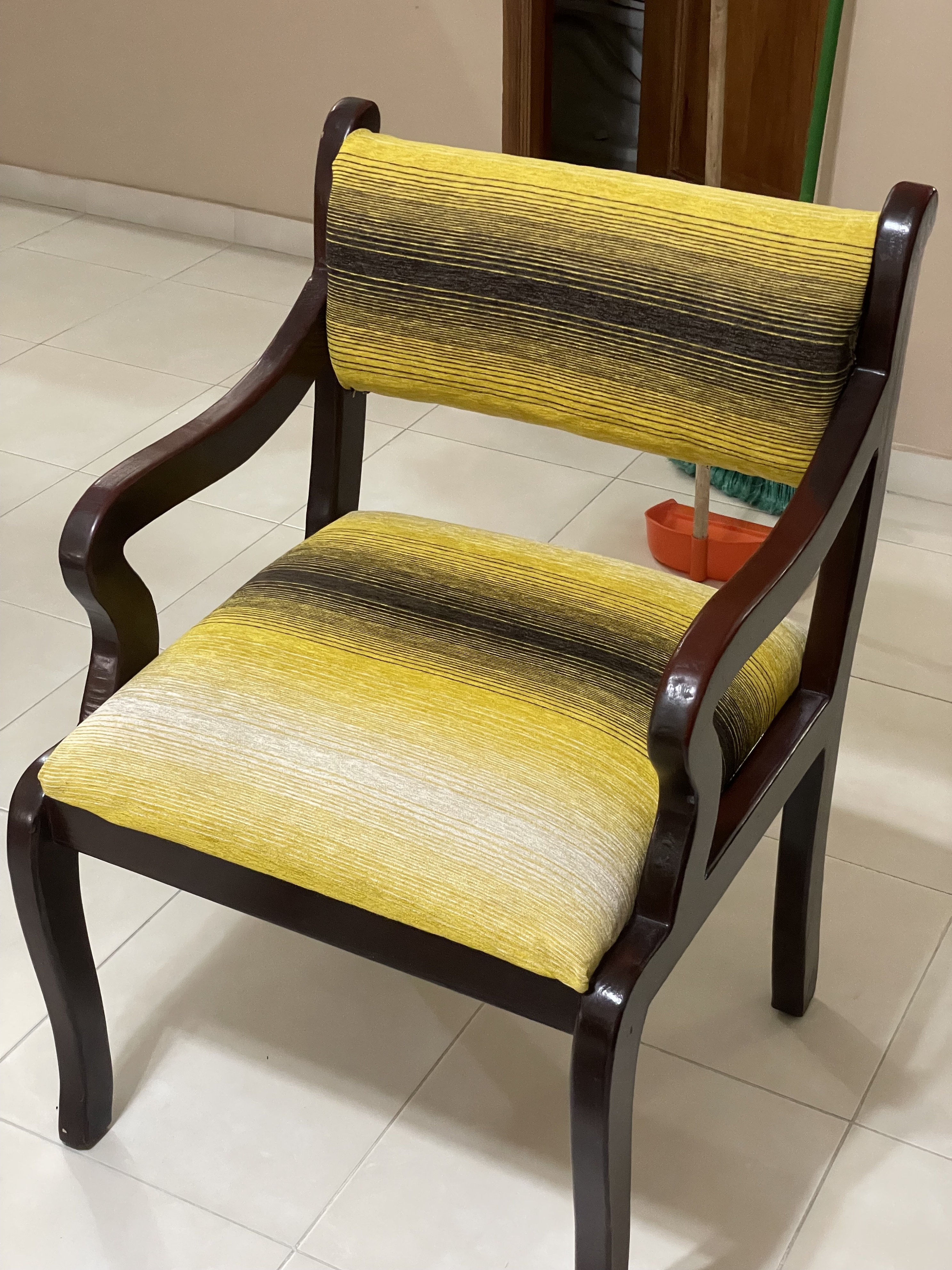 muebles y colchones - Butacas Pino  1
