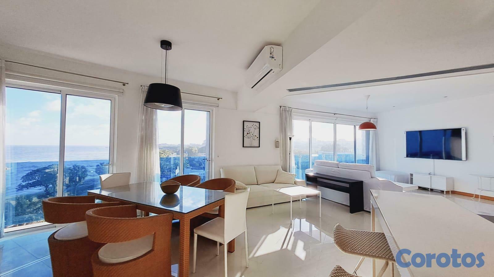 apartamentos - APARTAMENTO AMUEBLADO MODERNO CON VISTA AL MAR 2