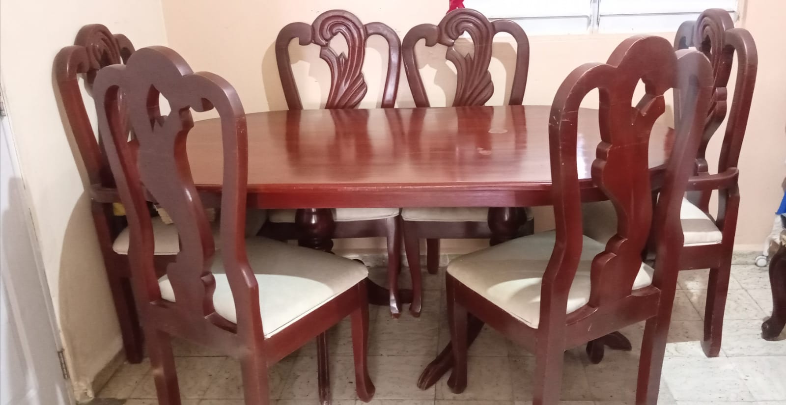 muebles y colchones - MESA EN CAOBA 0