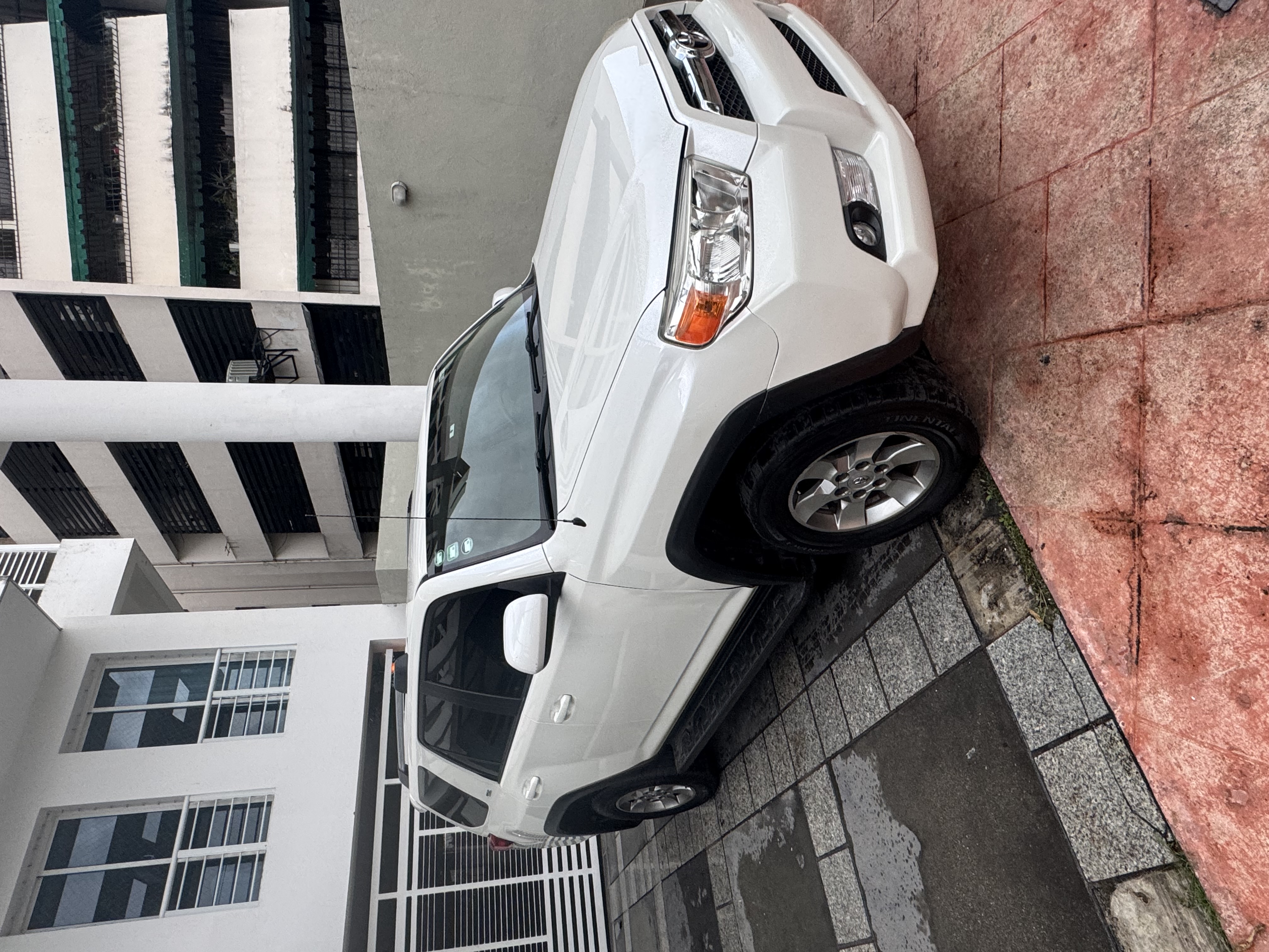 jeepetas y camionetas - Vendo Toyota 4Runner SR5 de Oportunidad!!! 2