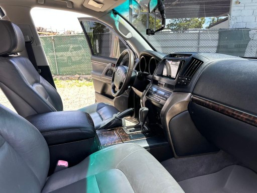 jeepetas y camionetas - Toyota land cruicer vxr 2008 6