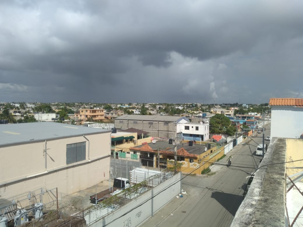 otros inmuebles - Vendo edificio en Los Frailes Santo Domingo  Este, Ideal para inversión 8