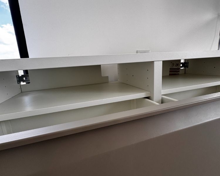 muebles y colchones - 🛋 ¡GANGA – MUEBLE DE TV BESTÅ IKEA CASI NUEVO! 2