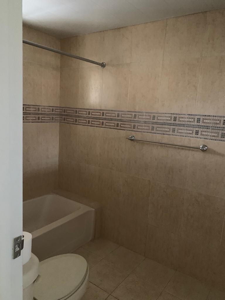 apartamentos - Alquiler de Apartamento en Piantini Amoblado 3 Habitaciones 5