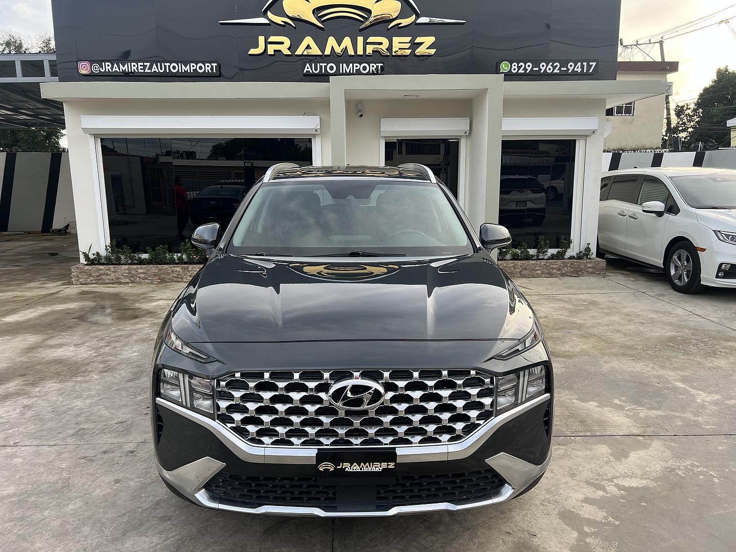 jeepetas y camionetas - Hyundai Santa Fe 2022 SEL 4x4 8