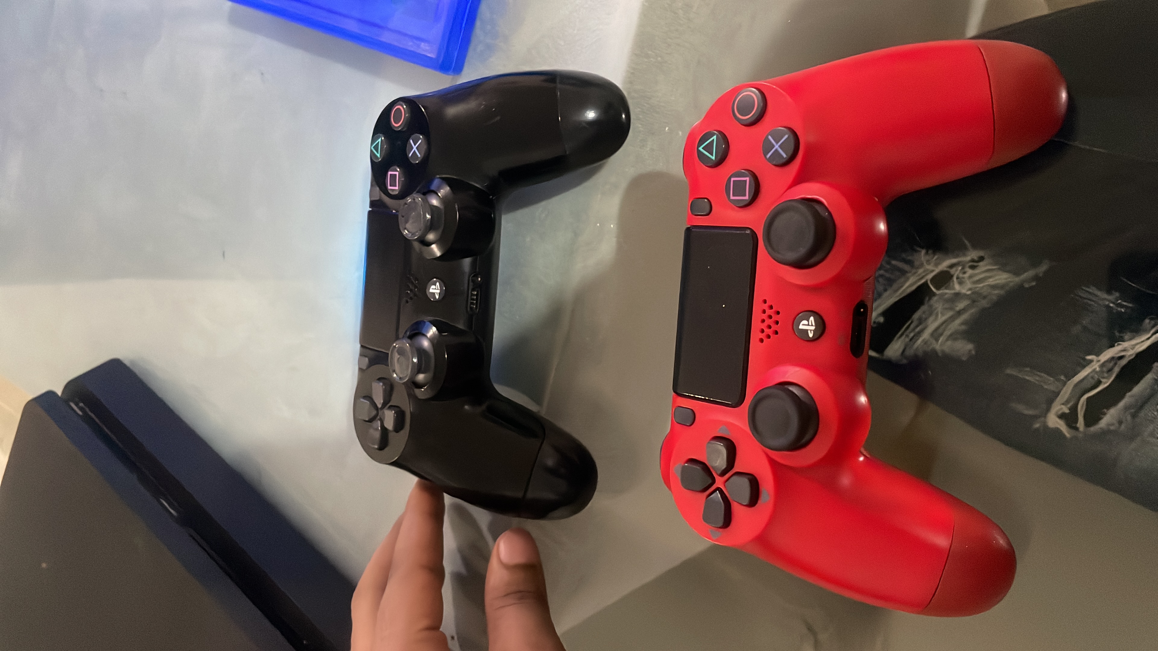 consolas y videojuegos - Ps4 slim 2