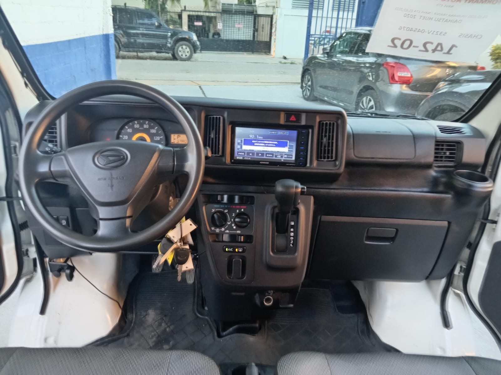 carros - DAIHATSU HIJET  7
