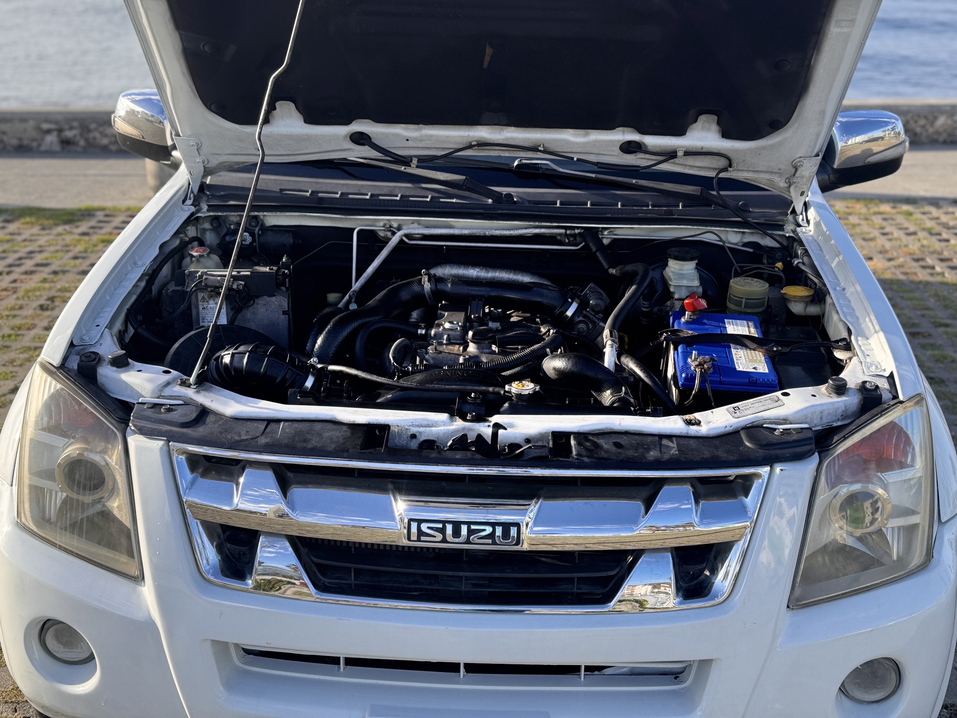 jeepetas y camionetas - D-Max 2012   2