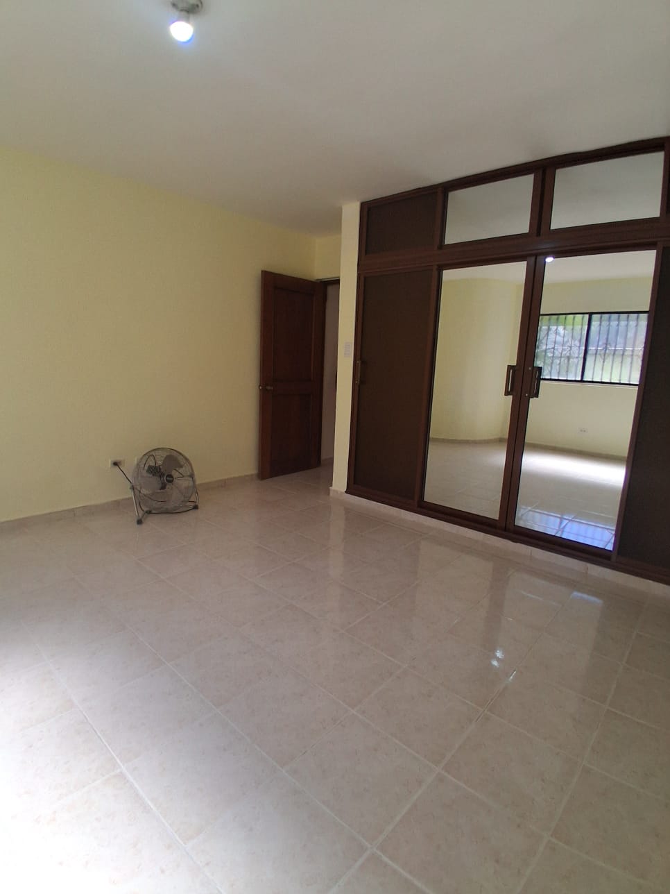 casas - Alquiler RD$ 28,000 Solo 1er nivel Invimosa 6