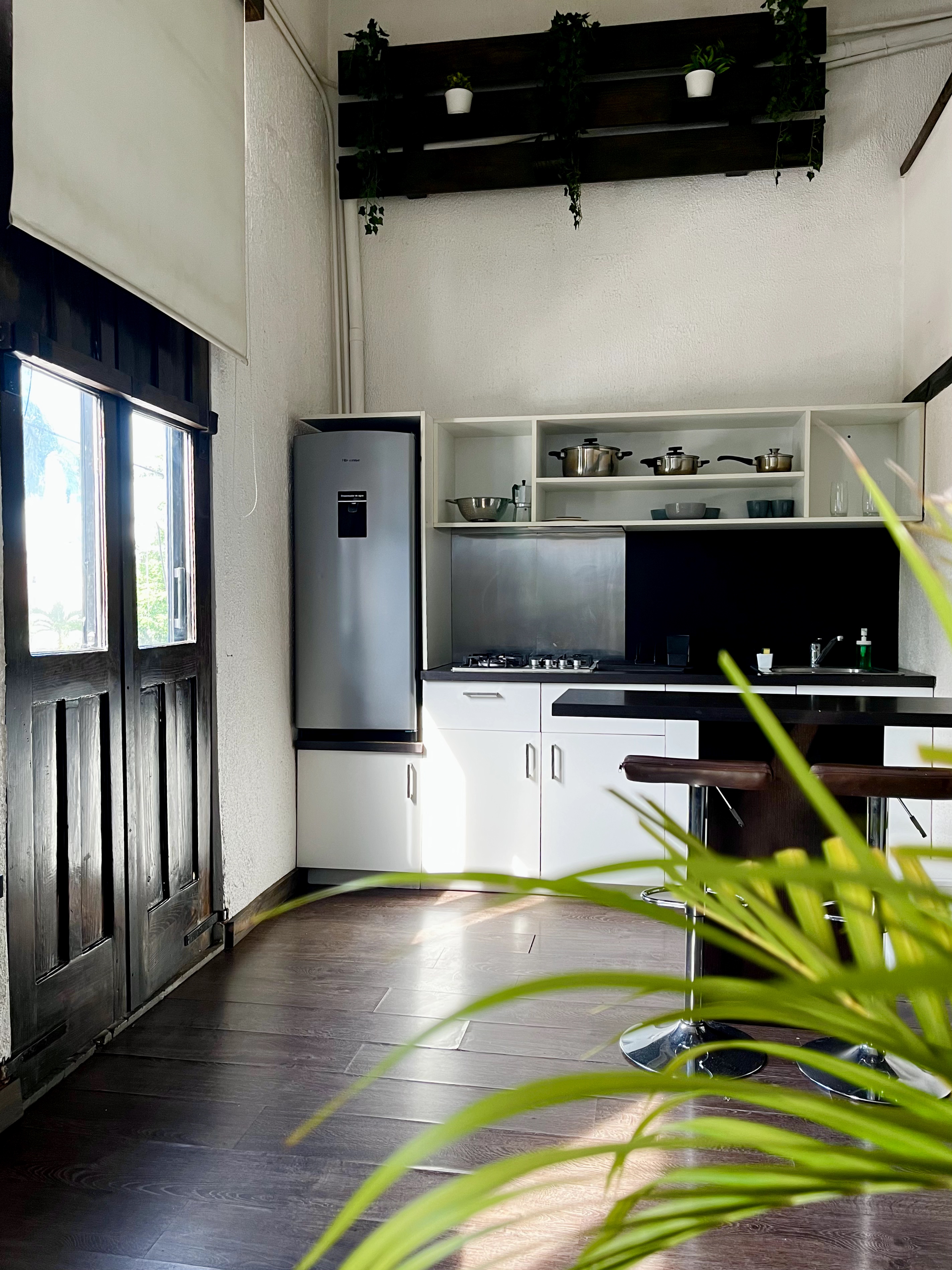 otros inmuebles - HOTEL SE VENDE DE OPORTUNIDAD ZONA COLONIAL