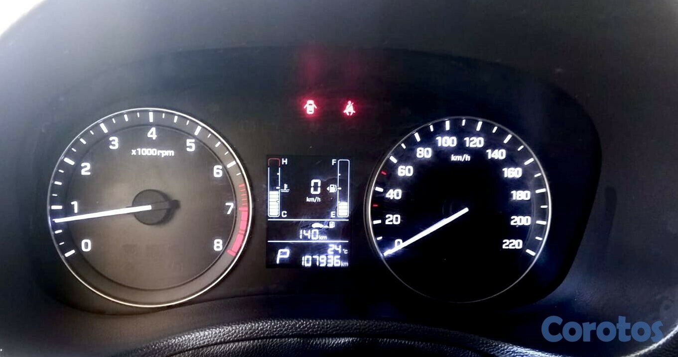 jeepetas y camionetas - HYUNDAI CANTUS 2017 3