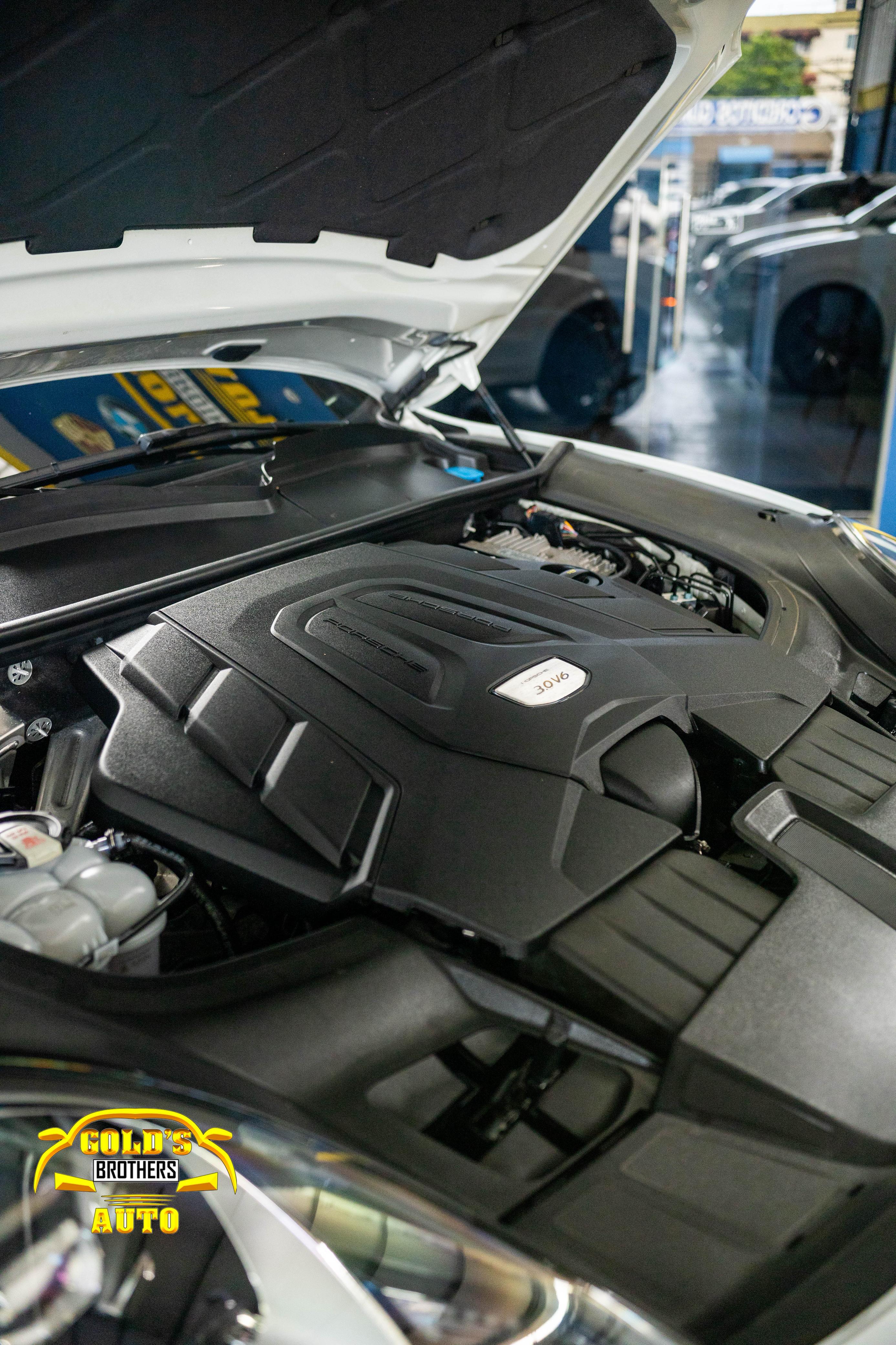 jeepetas y camionetas - Porsche Cayenne Coupe 2021 Clean Carfax 9
