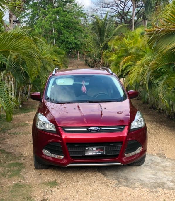jeepetas y camionetas - Jeepeta Ford Escape 2014 2