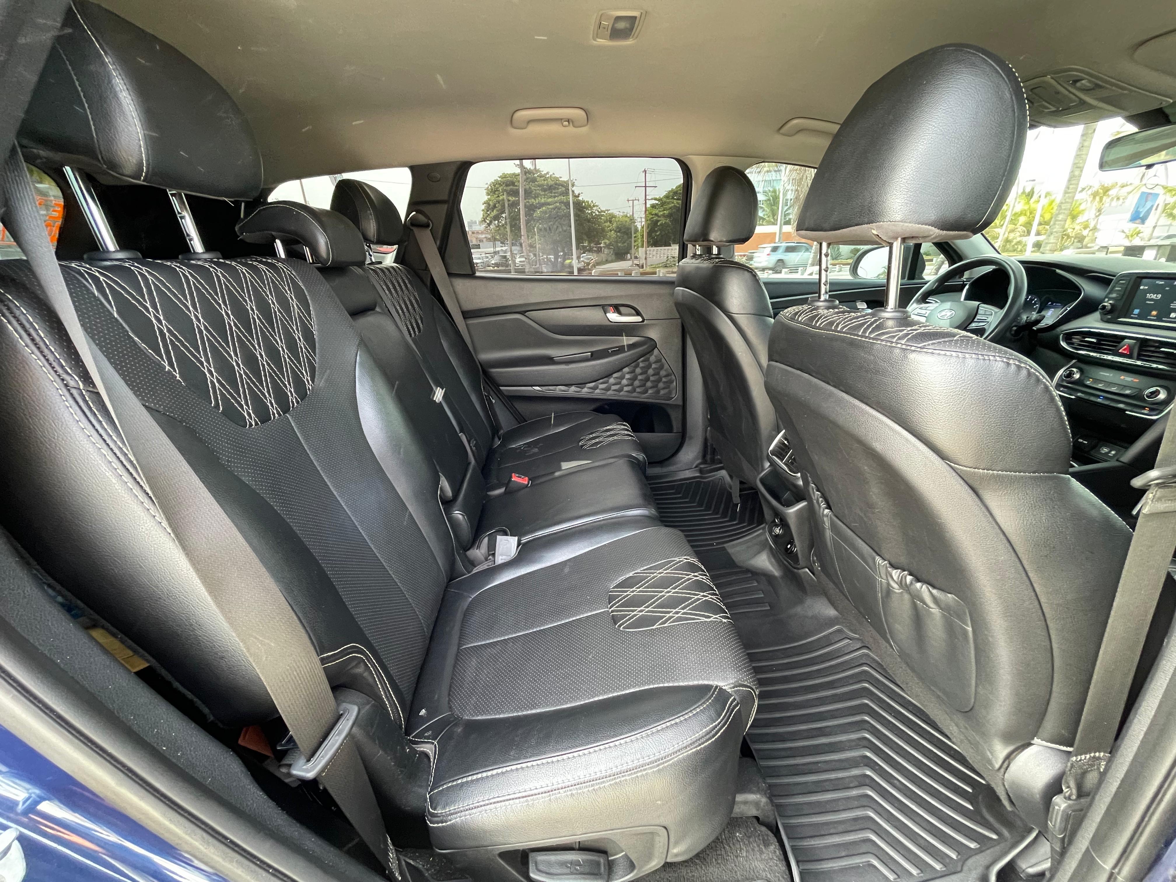 jeepetas y camionetas - Como nueva! Hyundai Santa Fe 2019 clean car fax  7