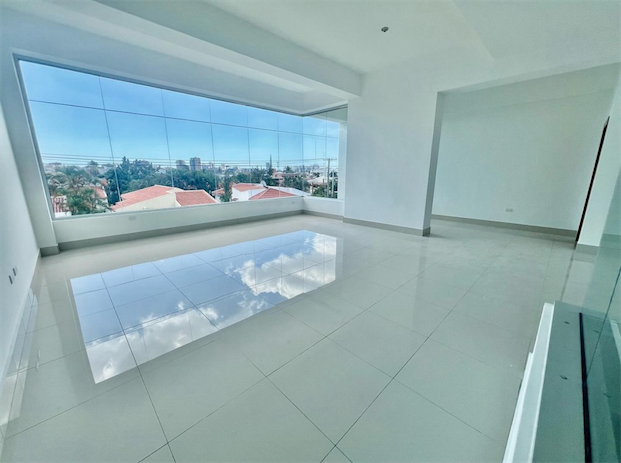 oficinas y locales comerciales - Local en los prados  1