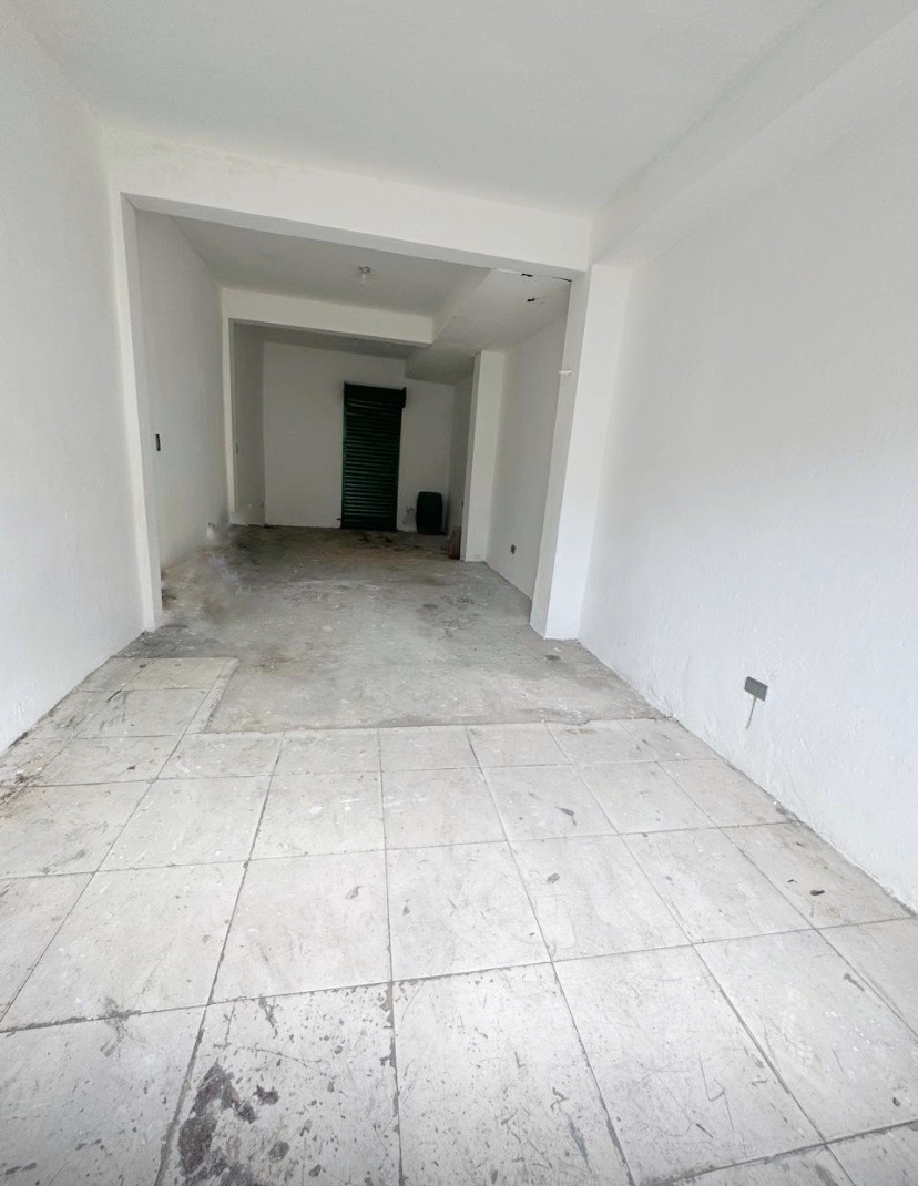 oficinas y locales comerciales - se alquila  2