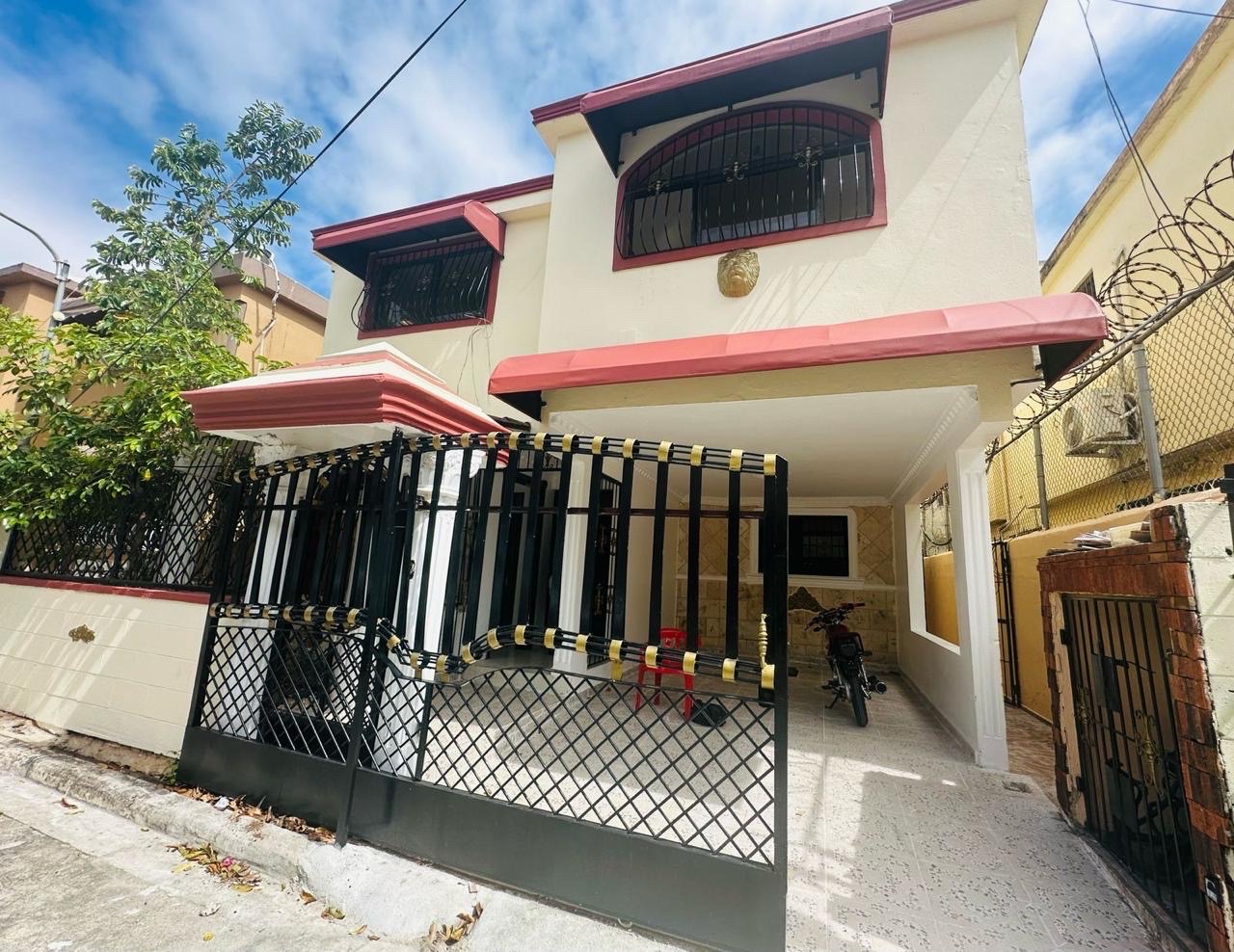 casas - vendo casa por motivo de viajes tienes todo sus papeles al día y su título  2