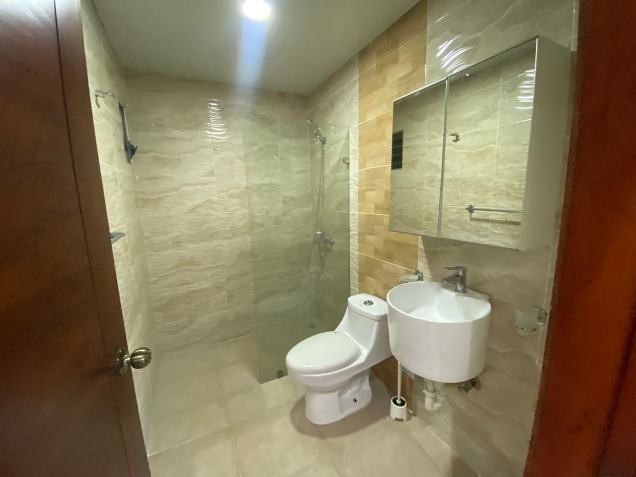 apartamentos - Apartamento en Renacimiento 
Segunda con terraza  4