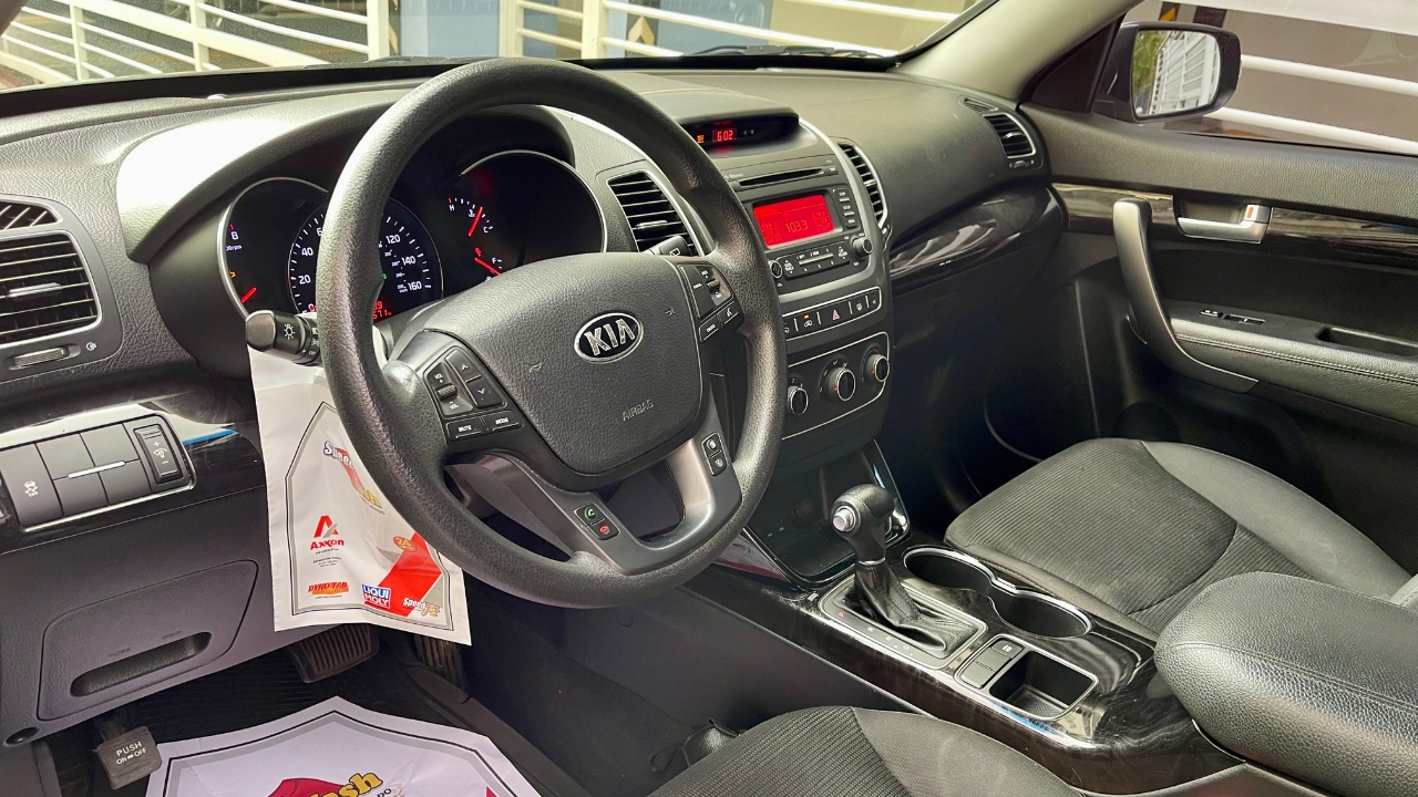 jeepetas y camionetas - KIA SORENTO LX 2014 6