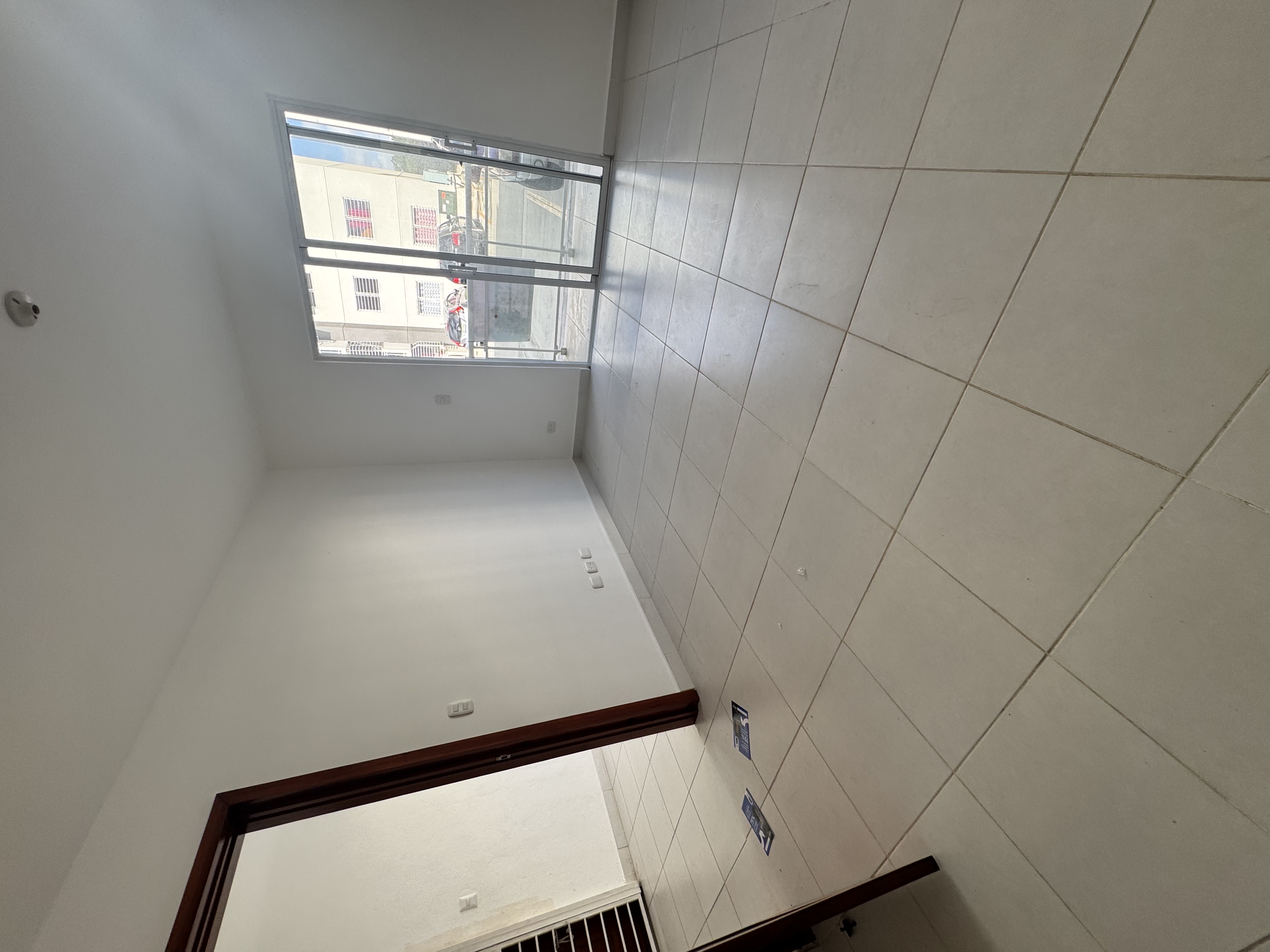 apartamentos - venta de apartamento primer piso autopista las Américas hipódromo Santo Domingo  6