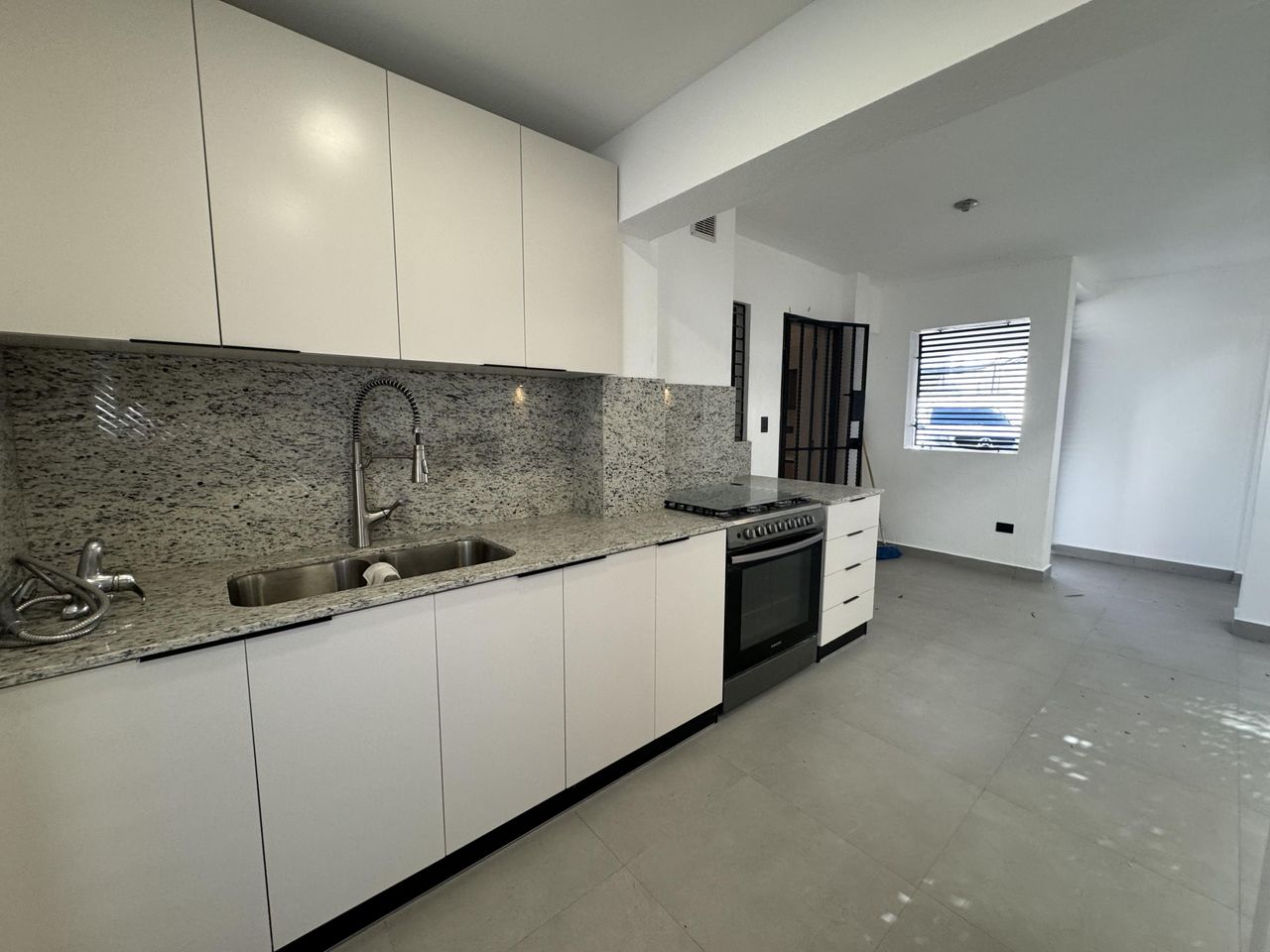 casas - Casa en Alquiler en Los Cacicazgos 1
