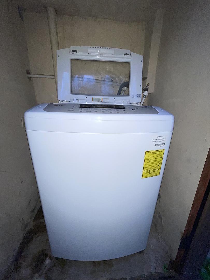 electrodomesticos - Lavadora LG 17KG Smart Inverter 1