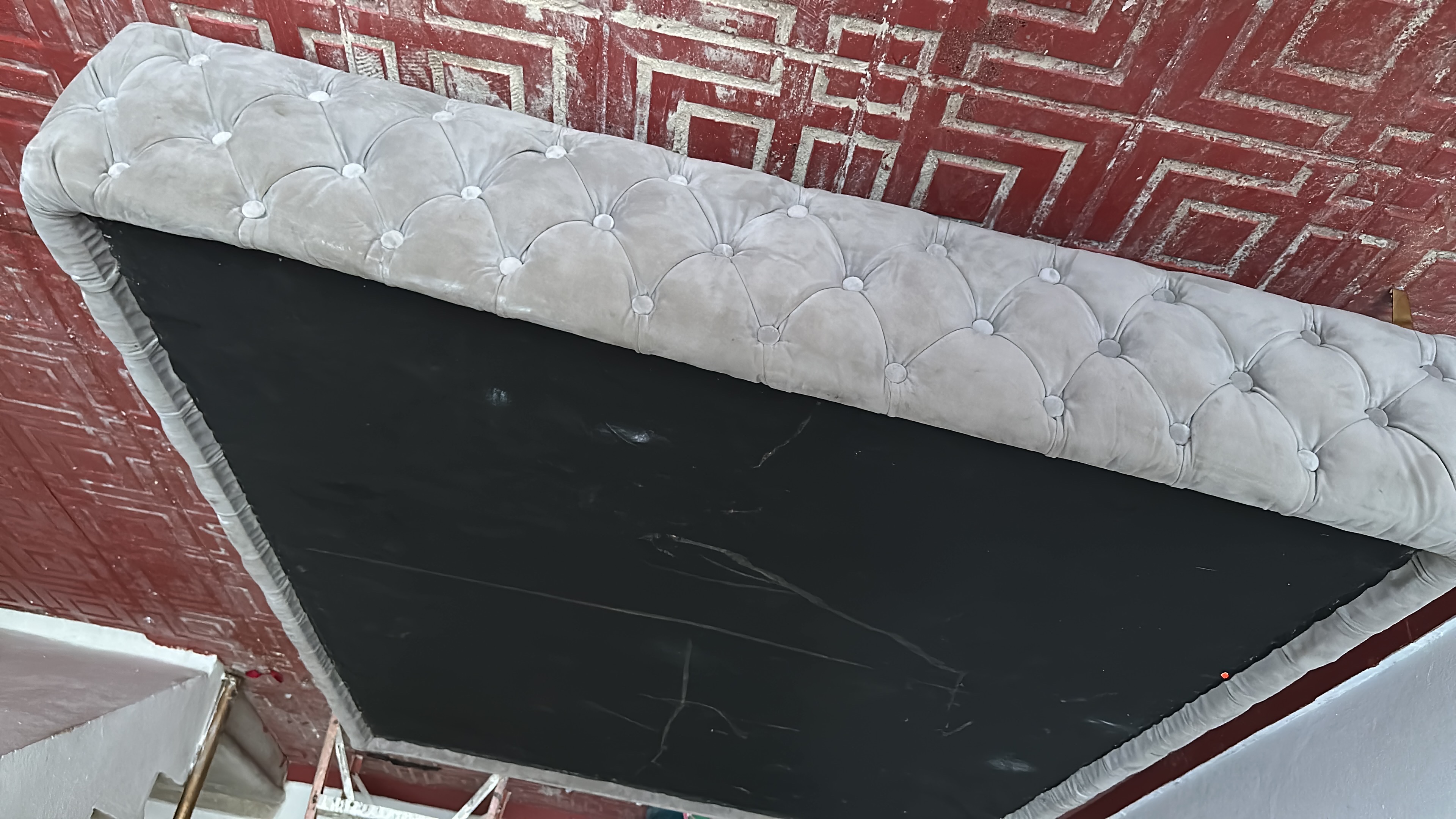 muebles y colchones - base D’60 capitonada por los lados  0