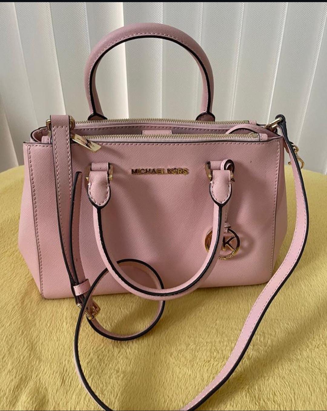 ropa para mujer - Carteras MK, originales, en ofertas, cambio de mercancía.