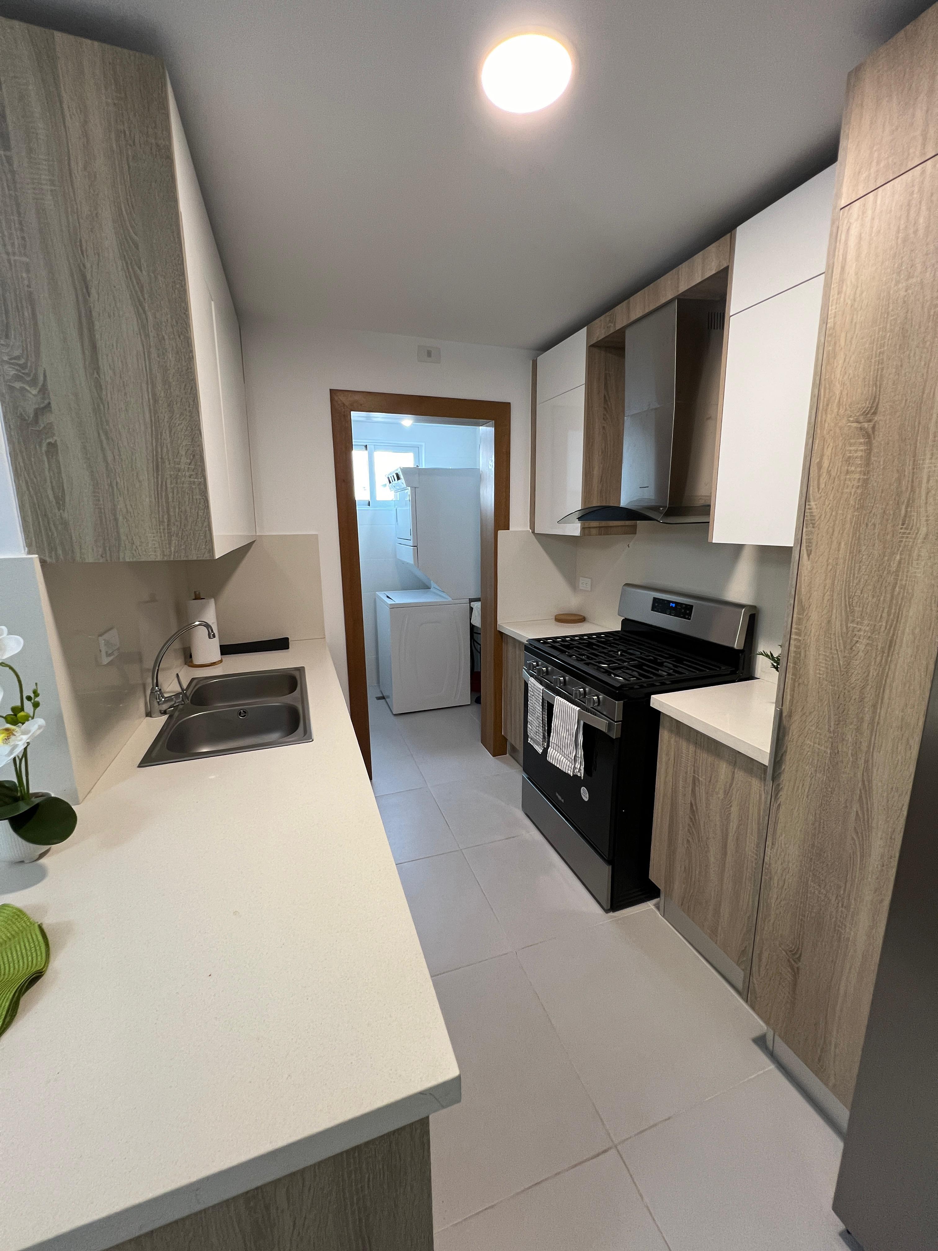apartamentos - Apartamento Amueblado en Evaristo Morales  9