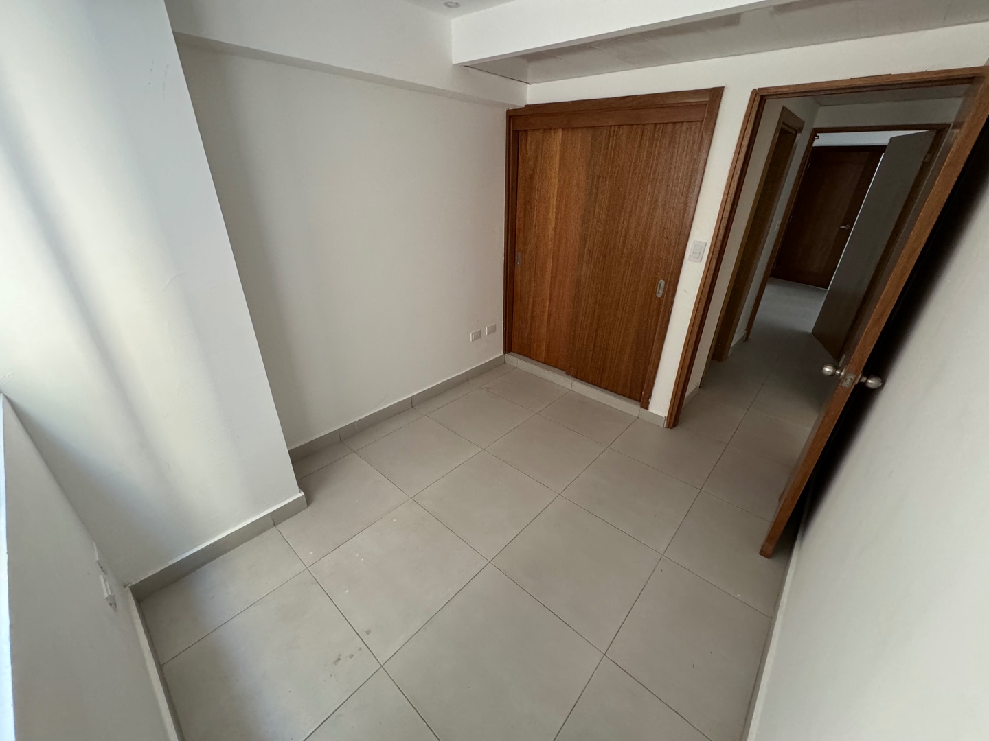 apartamentos - Apartamento Nuevo en Evaristo Morales 5