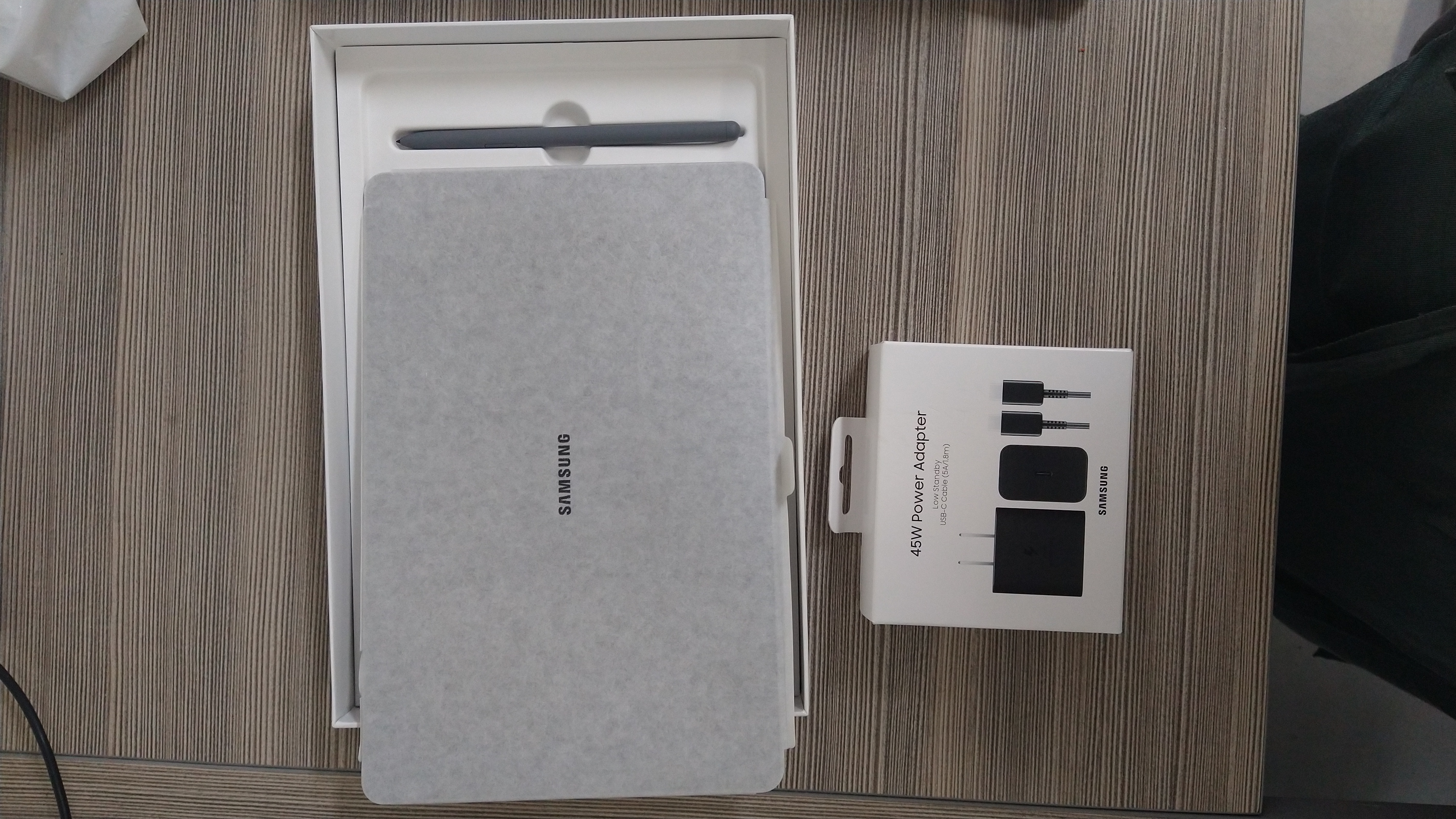 celulares y tabletas - Samsung tab S9 FE 128GB, 6 RAM, nuevo, con garantí 0