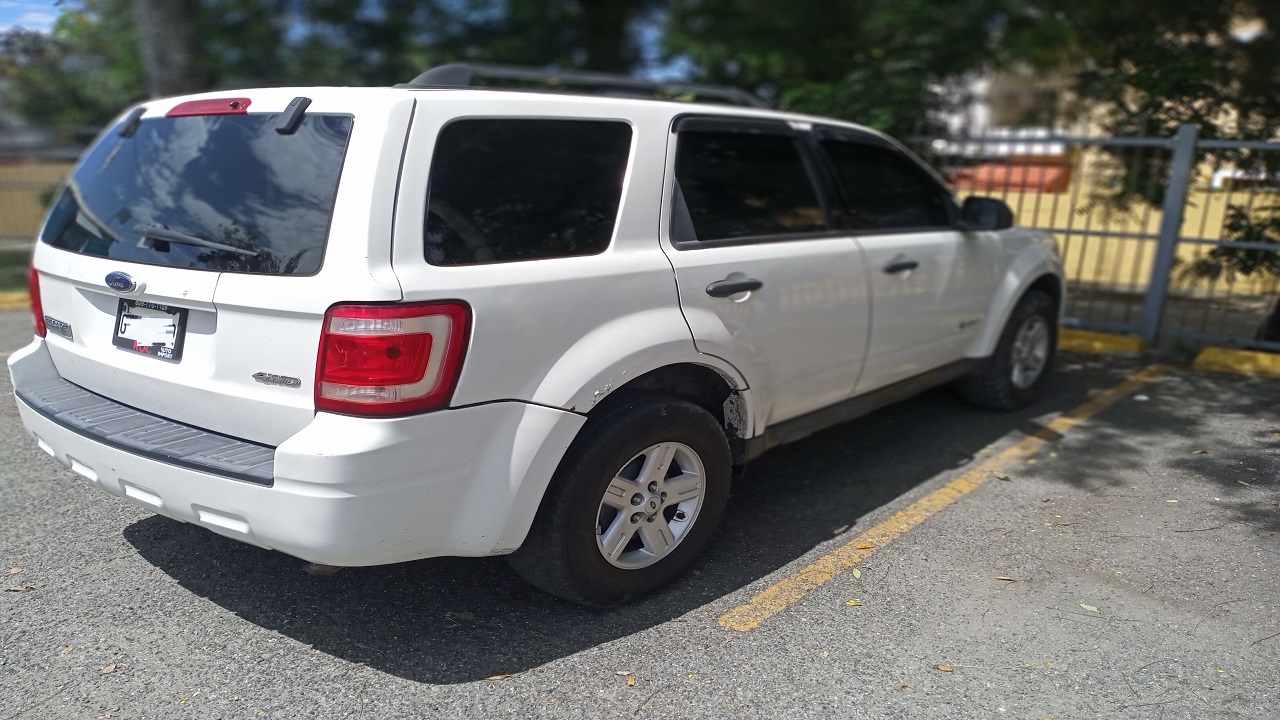 jeepetas y camionetas - FORD ESCAPE HYBRIDA 5