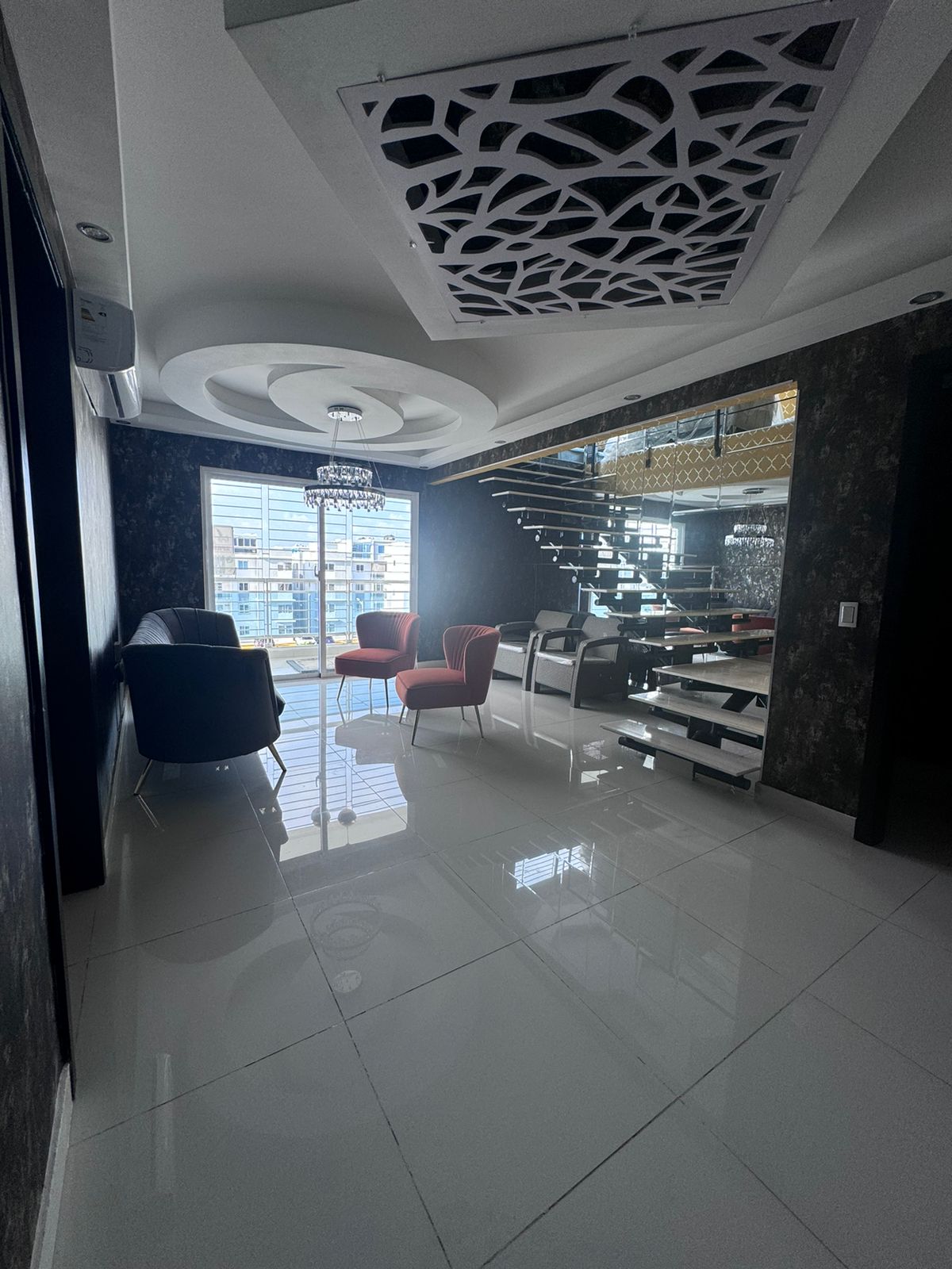 apartamentos - Venta de apartamento residencial Cayenas 2  6