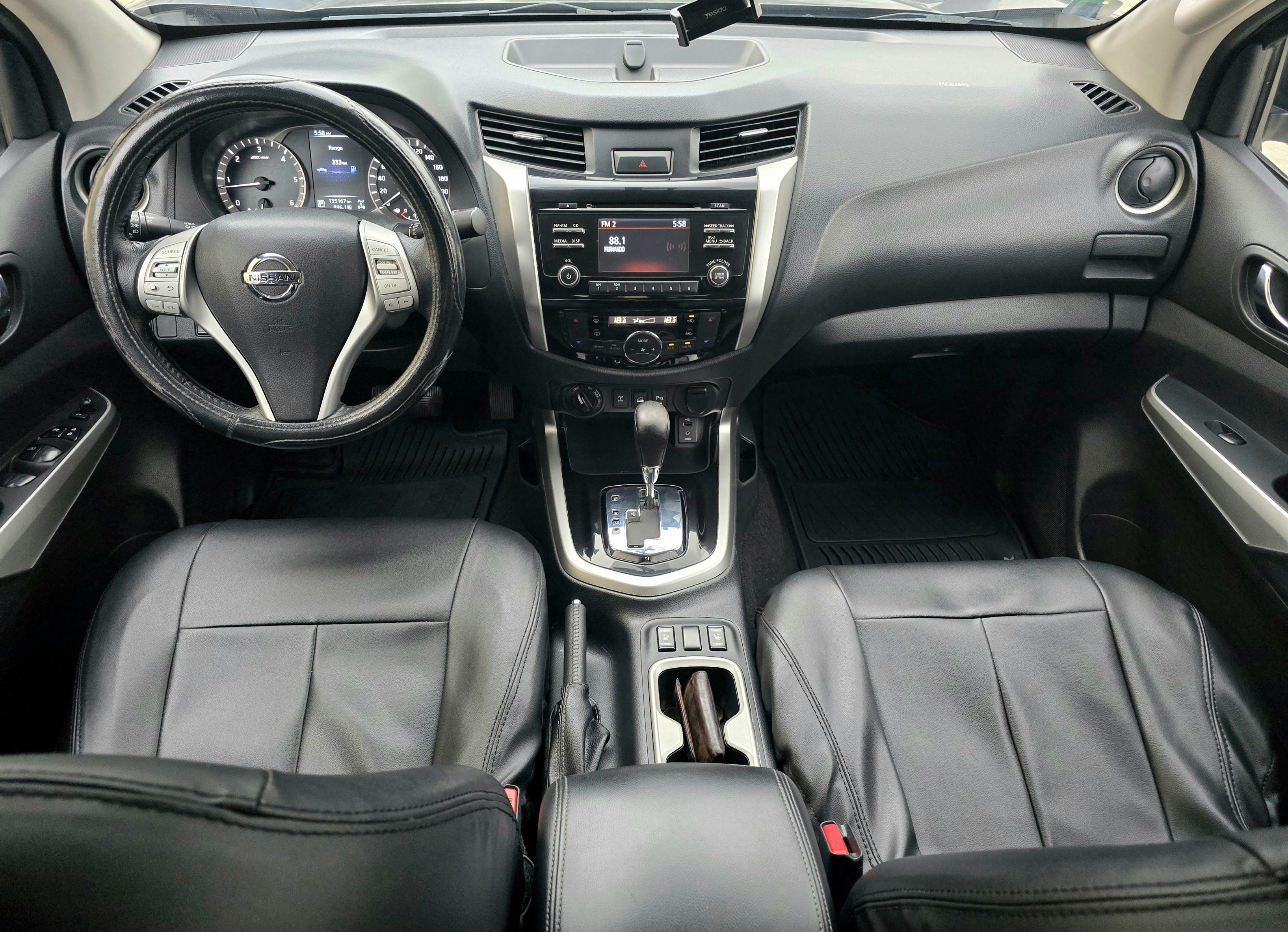jeepetas y camionetas - Nissan Frontier NP300 4x4 Automática 2016 9