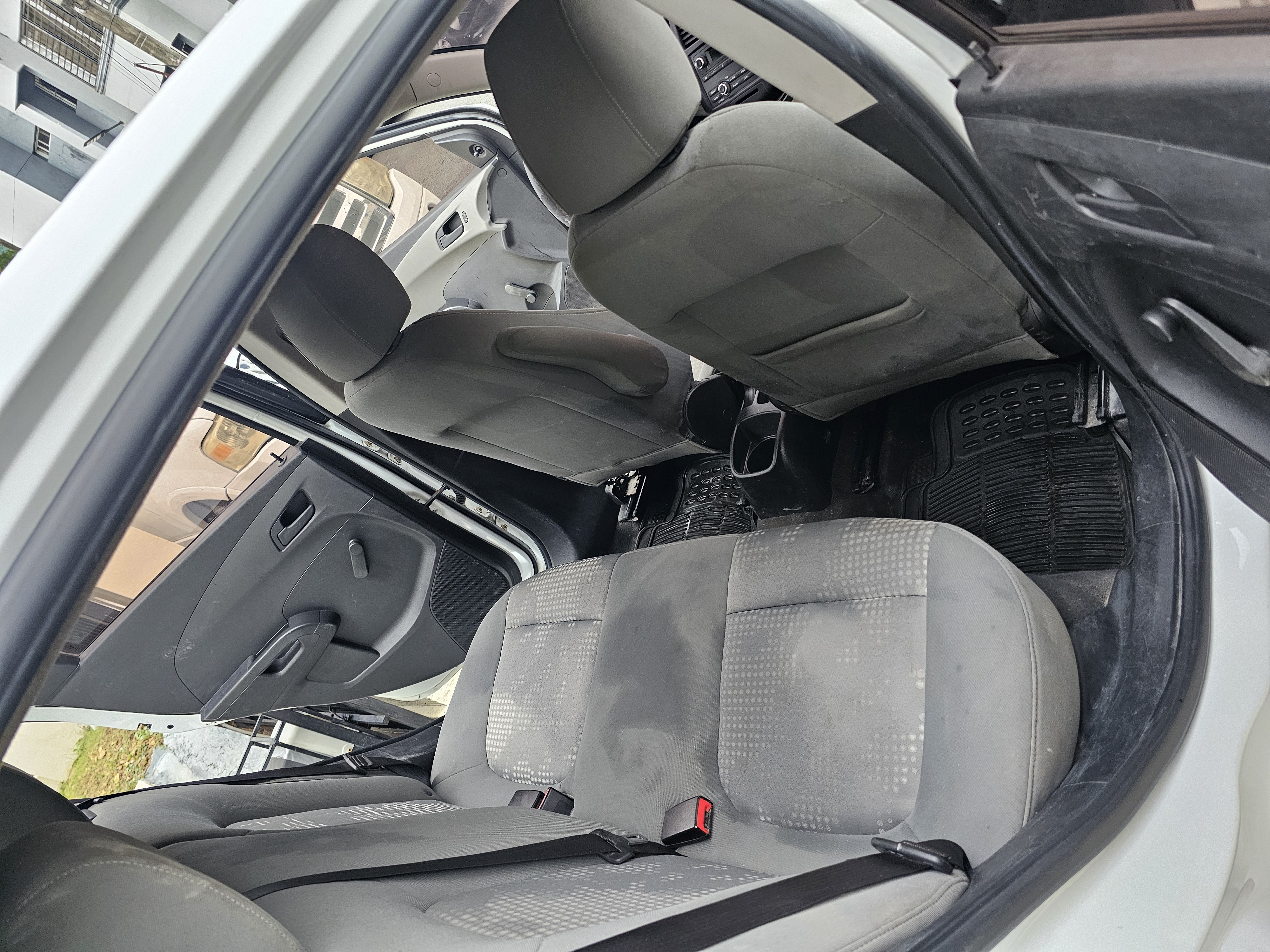 carros - Chevrolet Sonic 2016 5
