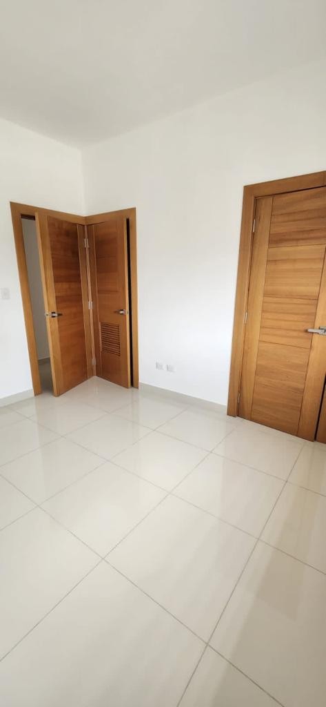 apartamentos - Alquiler Apartamento Moderno de 2 Habitaciones, Bella Vista, Santo Domingo 3