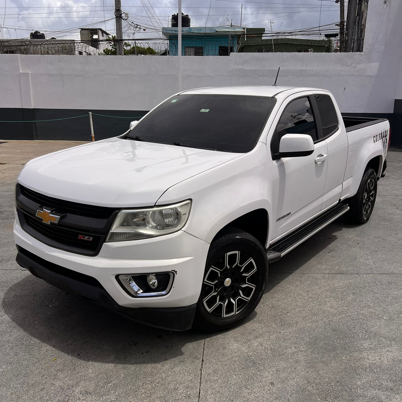 jeepetas y camionetas - Chevrolet Colorado LT 2017 1