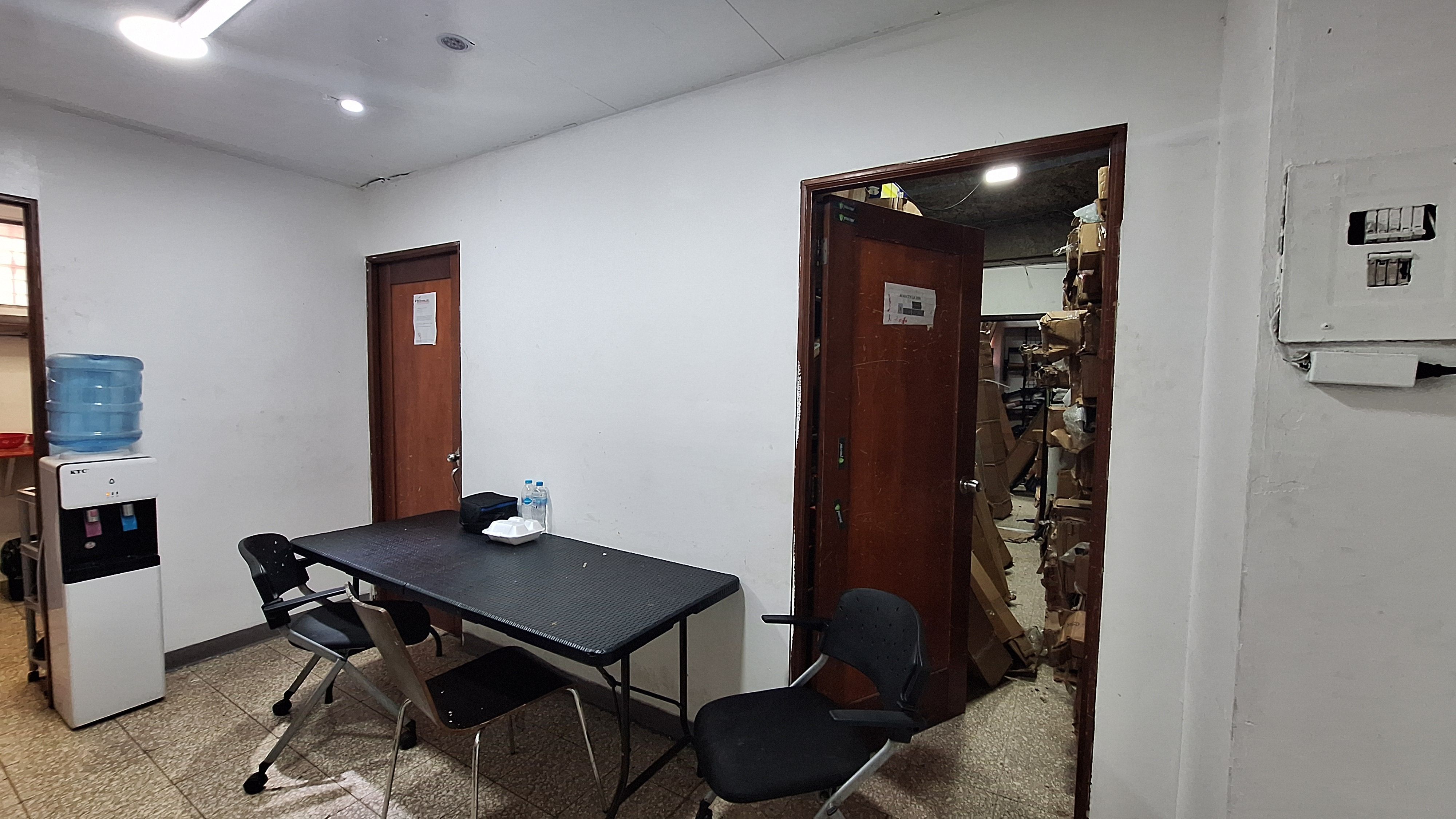 oficinas y locales comerciales - Bella Vista venta oficina 1