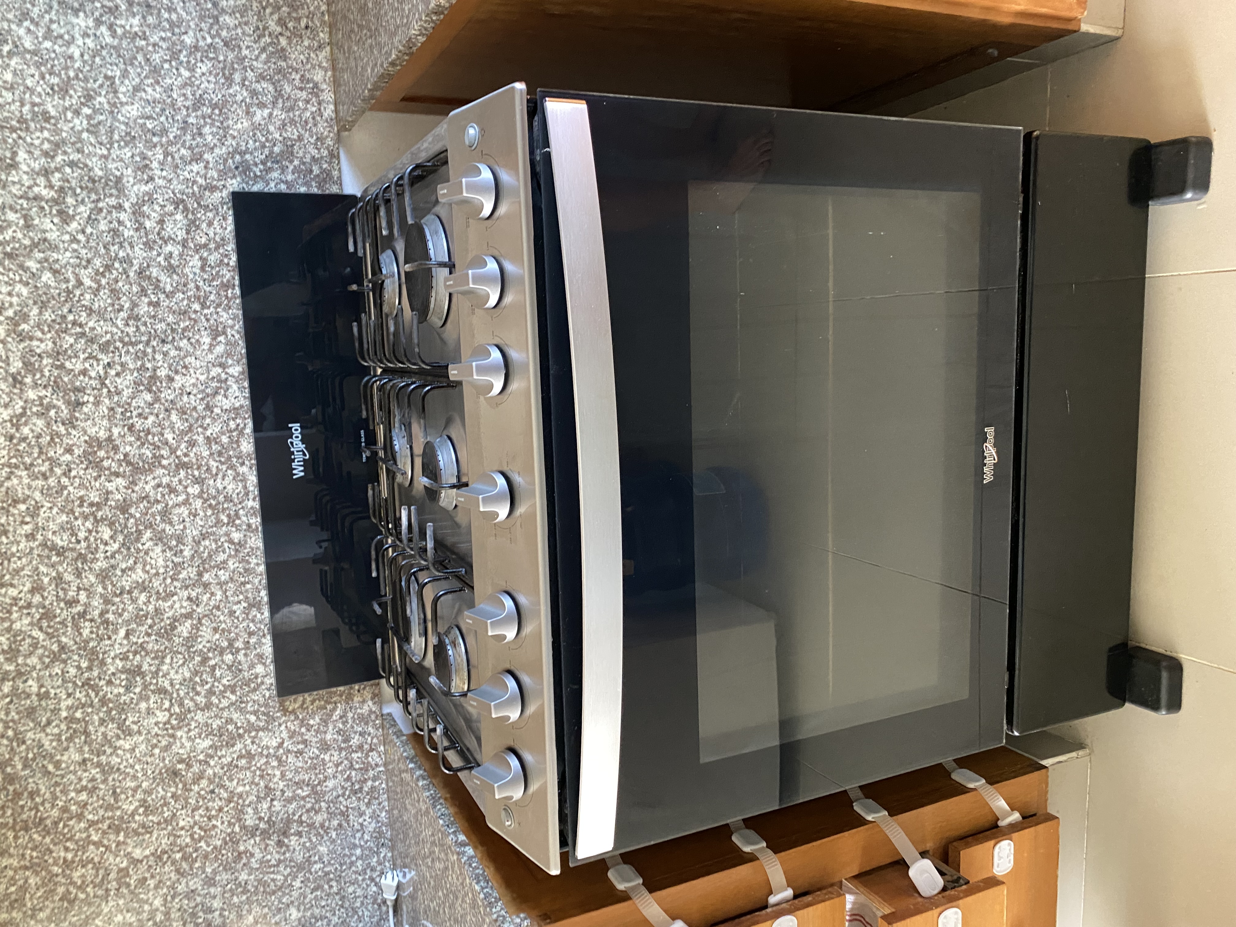 cocina - Estufa Whirlpool de Gas 30” – 6 Quemadores