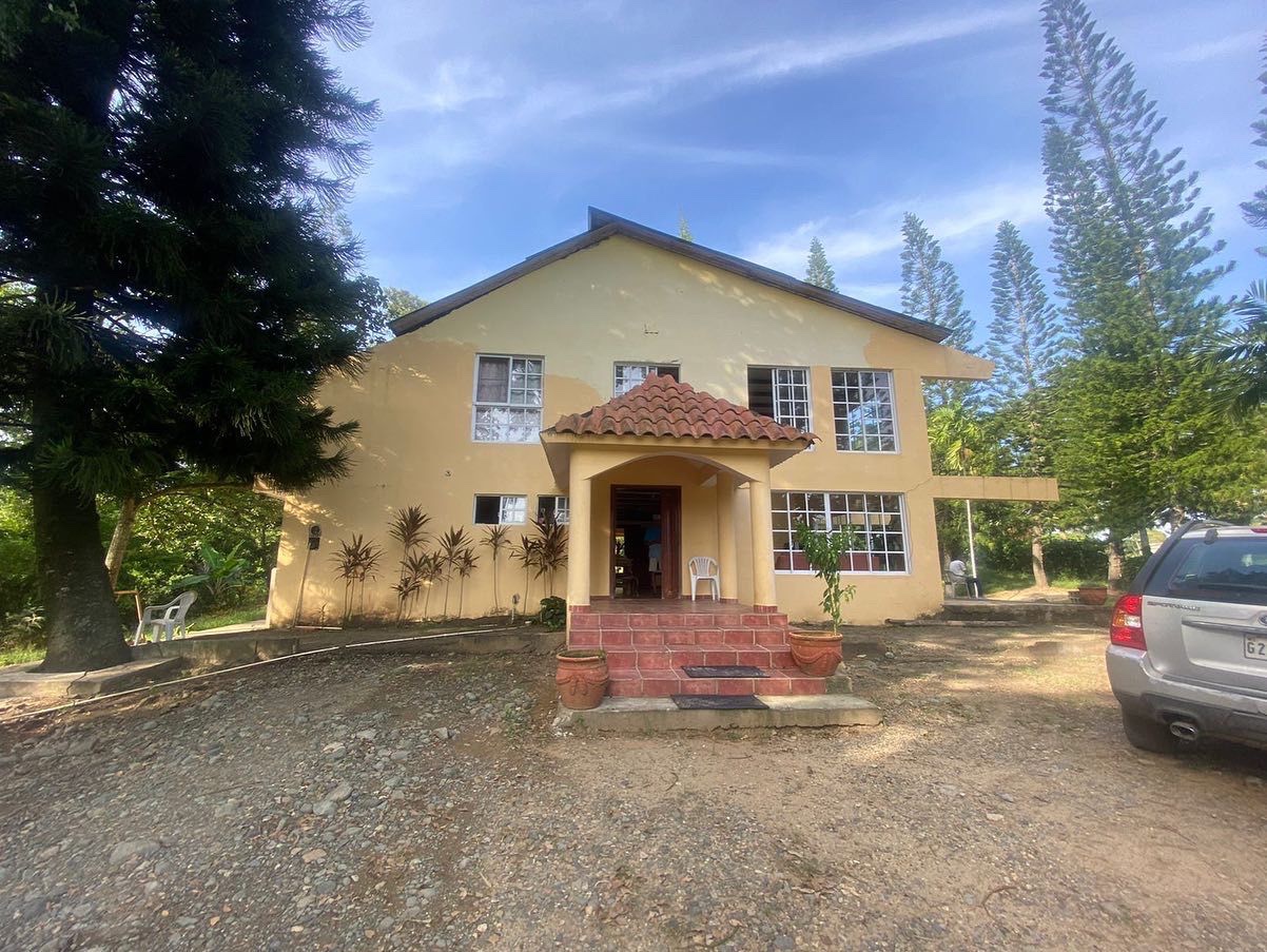 casas vacacionales y villas - Vendo finca! Oportunidad En moca, provincia espaillat.De 14845mts 6