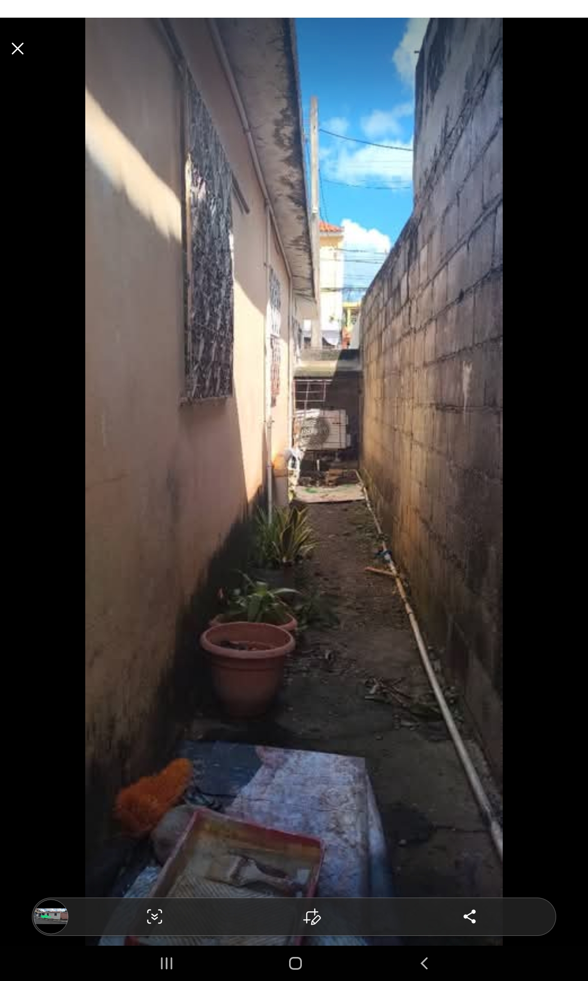 casas - CASA EN UNA ESQUINA,CERCA DE TODO... 2