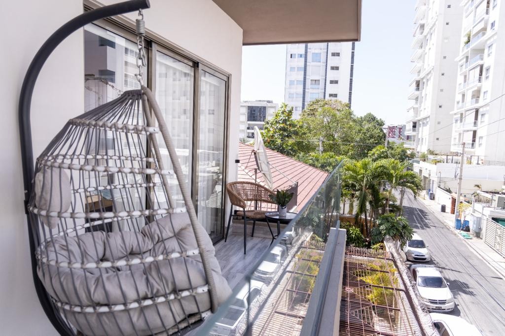 apartamentos - SE VENDE APARTAMENTO MODERNO ENSANCHE NACO 1 HABITACION AMUEBLADO 5